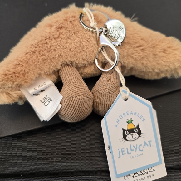 Amuseables Croissant Bag Charm - Picture 8 of 9